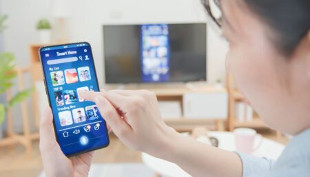 How To Mirror Phone To TV Without Wifi?